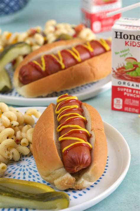 how many minutes to boil hot dogs