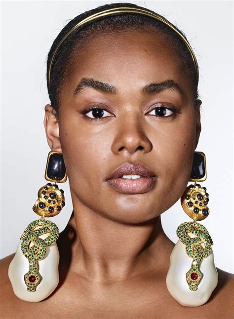 Precious Lee's Schiaparelli Jewelry Is Bold Bling in V129 Mag — Anne of