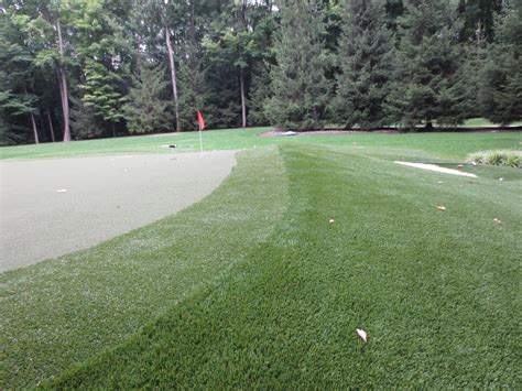 Golf Putting Green Turf | UltraBaseSystems®