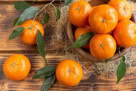 The Health Benefits of Clementines: Boosting Immunity, Improving ...