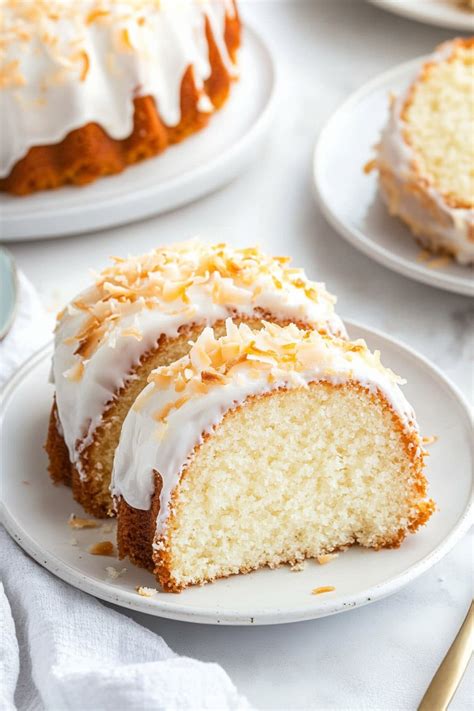Piña Colada Pound Cake - Insanely Good