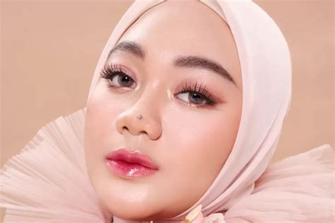 Fadhilah Intan rilis lagu Dawai untuk soundtrack film Air Mata di Ujung ...