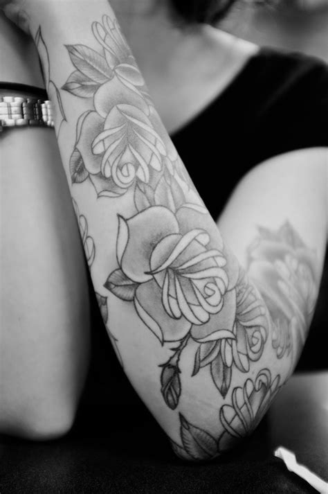 White Flower Tattoo Wallpaper | PicsWallpaper.com