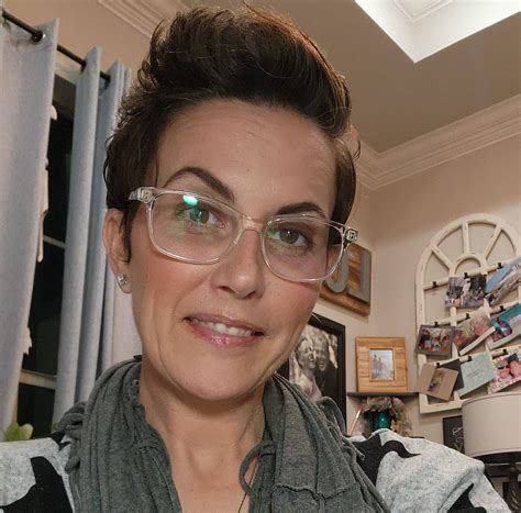 Carolyn - 𝗕𝗼𝘄𝗹𝗶𝗻𝗴 𝗕𝗮𝗹𝗹 𝗕𝗿𝗮𝗻𝗱 𝗦𝗵𝗼𝘄𝗱𝗼𝘄𝗻! 🎳 We all have that go-to brand