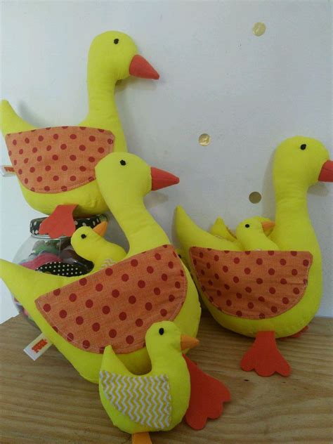 Galinha ou Pata com filhotes | Elo7 Produtos Especiais