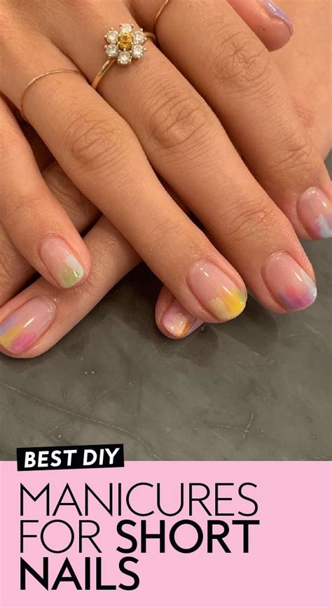 30 Short Nail Designs That Prove No Canvas Is Too Small | Short nail ...