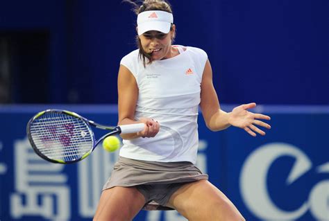 Ana Ivanovic In-Game Rituals - Outside The Match