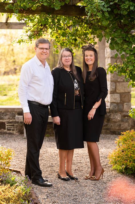 A Playful and Heartwarming Family Photo Session in Stamford, CT