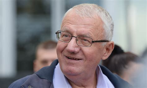 Šešelj o premijerkinoj "ostavci na stolu"