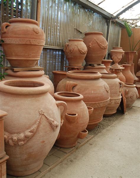Terracotta Plant Pots Derbyshire - Garden Plant