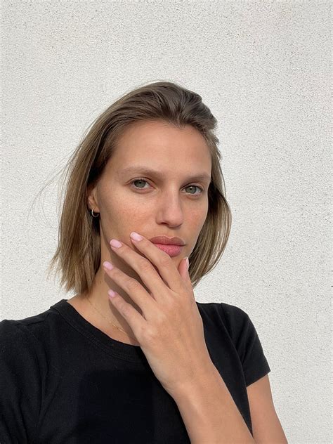 Nibar Madar | METRO Models
