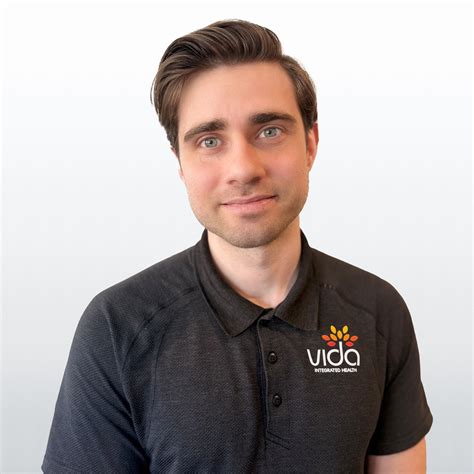 Cheyne Valentine | Kirkland & Bellevue | Acupuncturist | Vida