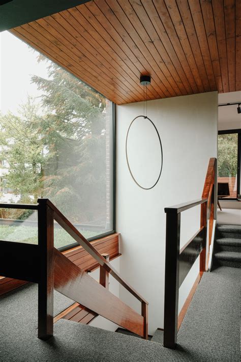 Lancaster House, Chislehurst, BR7 - Modernist Location - SHOOTFACTORY