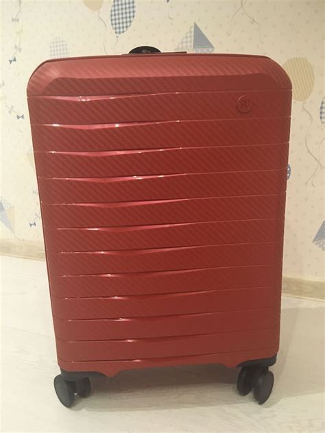Чемодан Ninetygo Lightweight Luggage 20, красный 114203 Xiaomi Ninetygo ...