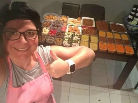 Mum Nikola Shows How To Meal Prep For The Week Ahead Like A PRO