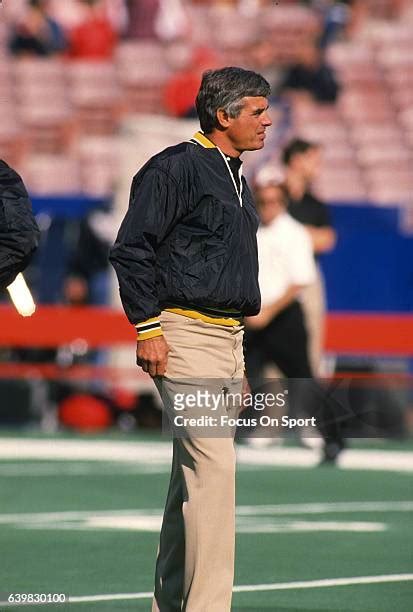 103 Jim Mora Saints Stock Photos, High-Res Pictures, and Images - Getty ...