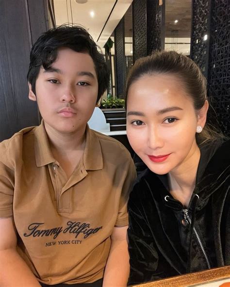 makin ganteng  potret ivan putra semata wayang inul daratista