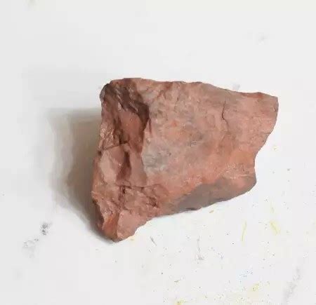 赭石（氧化物类矿物刚玉族赤铁矿）_百度百科