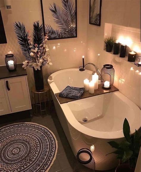 Полка в стене | Bathroom decor luxury, Diy bathroom decor, Small ...