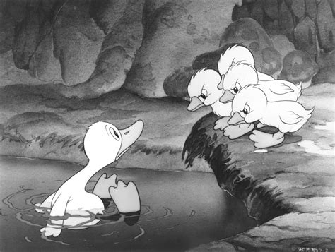 ugly-duckling - D23