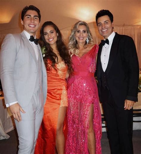 Quién es Isadora Figueroa, la hija de Chayanne que debutó como cantante