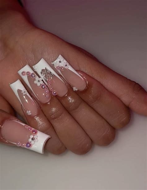 30 Trendy Baddie Nails to Inspire You