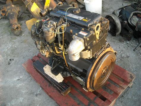 Silnik PERKINS 4 cylindrowy - 7198691704 - oficjalne archiwum Allegro