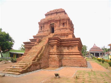 Candi Gunung Gangsir - Homecare24