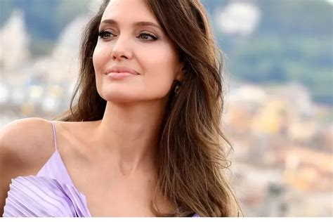 Angelina Jolie Pro Palestina, Gal Gadot Pro Israel, Bagaimana Sikap ...