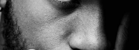 5 Genius Solutions To Stop Nose Strands In Their Tracks