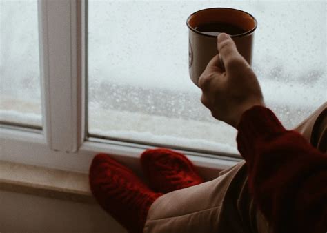 How to save on heating costs? Window replacement as a way to lower your