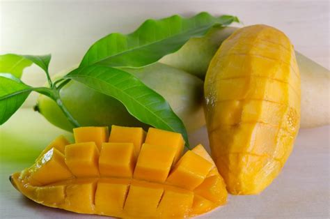 14 Beneficios del Mango que Hacen Irresistible esta Fruta | Mis Remedios