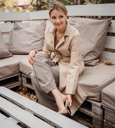 Lyubava Greshnova's feet