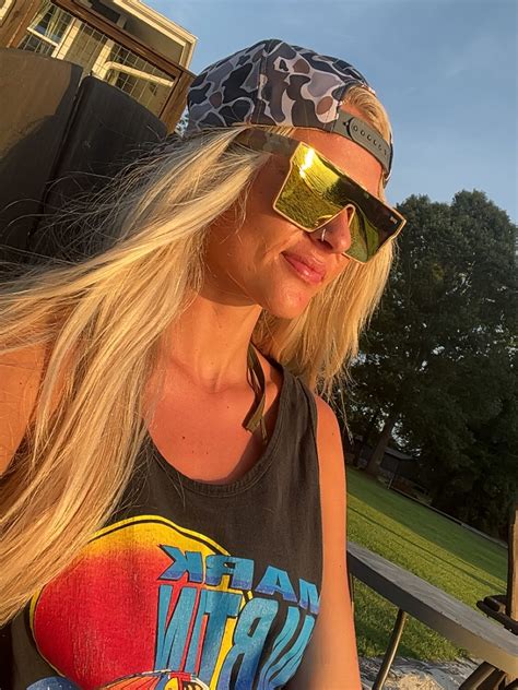 Sadie Bass Music added a new photo — at... - Sadie Bass Music