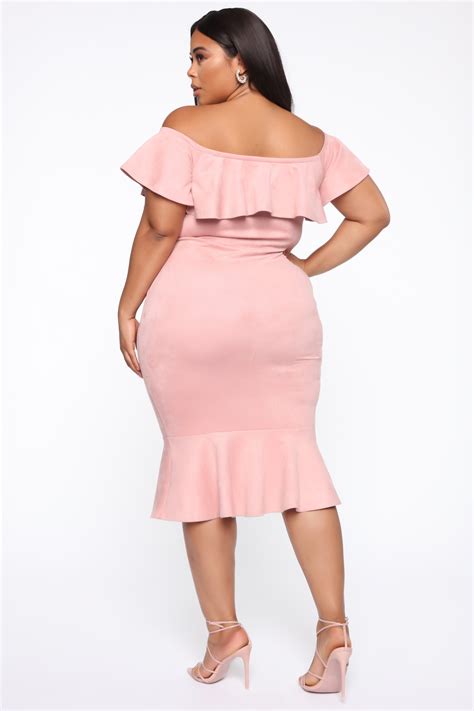 Aliana Suede Dress - Dusty Pink – Fashion Nova