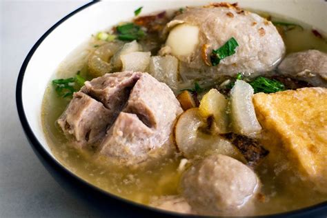 makanan khas indonesia   enak  populer