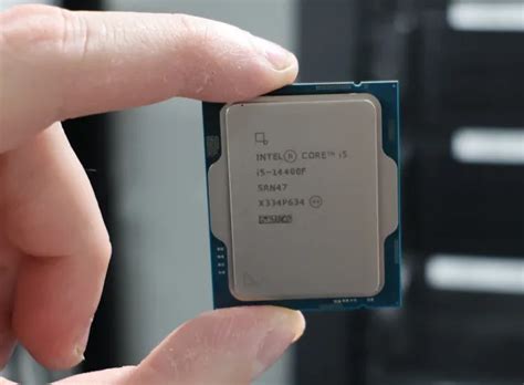 AMD Ryzen 5 8400F vs. Intel Core i5 14400F: 230+ Benchmarks For Sub ...