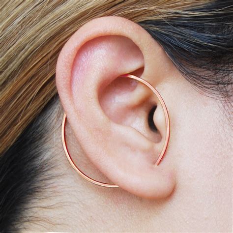 Rose Gold Ear Cuff Rose Gold Earrings Modern Earring Circle | Etsy | Piercing oreille bijoux ...