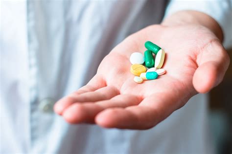 Основные риски при приеме антибиотиков | MedAboutMe