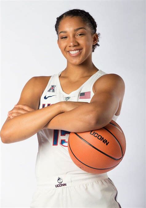 gabby williams
