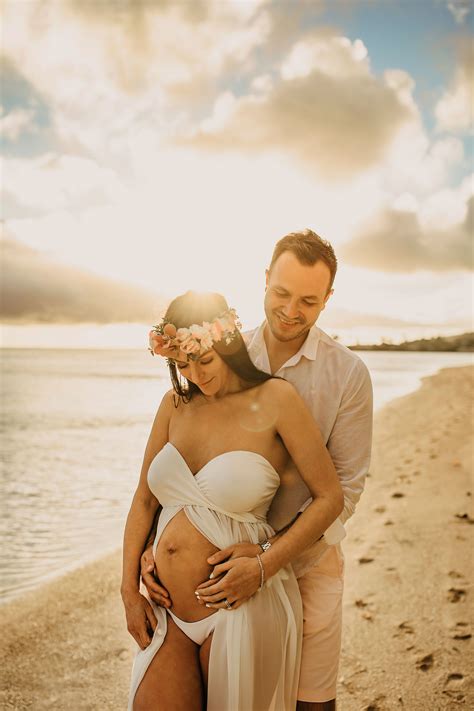 Fire and Rain | Honolulu Maternity Photographer — The Sophia Co