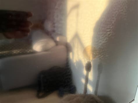 Folia ochronna, czy polaryzacyjna na ekranie TV? - poradnik - Samsung