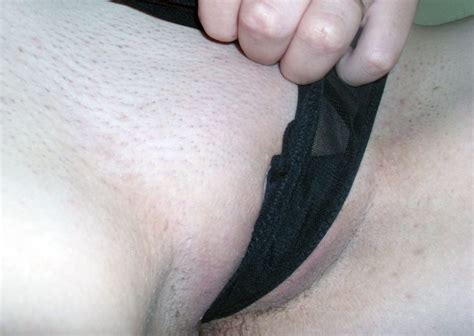 Saoirse-Monica Jackson's revealing nude poses