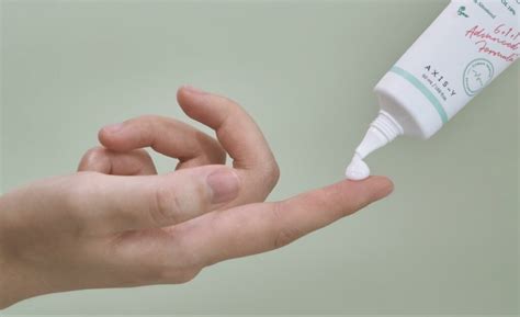 AXIS-Y Panthenol 10 Skin Smoothing Shield Cream Will Turn You Into A ...