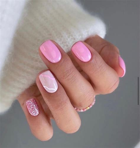 60+ Chic Short Winter Nails [2023] To Rock The Winter Season | Gel ...
