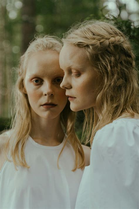 My Stepmother and Her Daughters Kicked Me Out of the House after