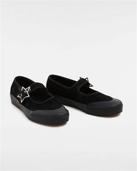 Mary Jane Shoes in Black| Vans UK
