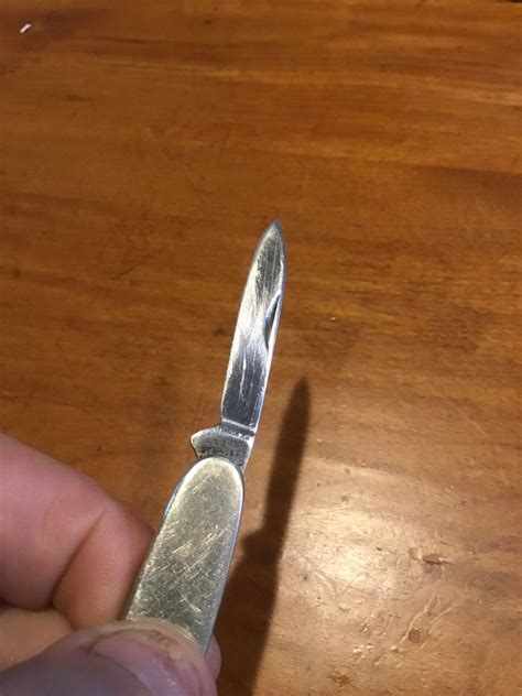 Sleek two blade pocket knife made in Sheffield, England – Roy's Army