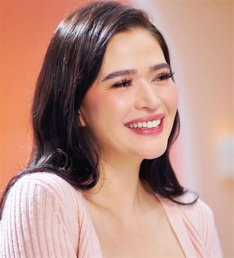 Bela Padilla - Bio, Age, Height, Wiki | Models Biography