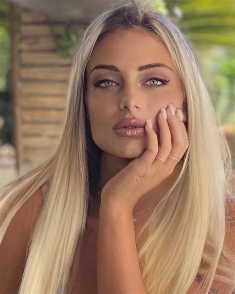 erika crestini ha condiviso  post su instagram prova  leggermi il